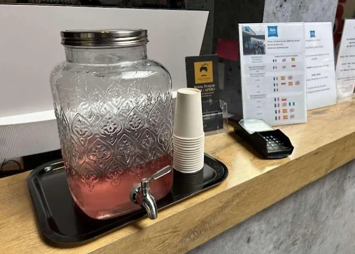 Ibis Budget Nantes Nord Herblain ホテル サン・テルブラン